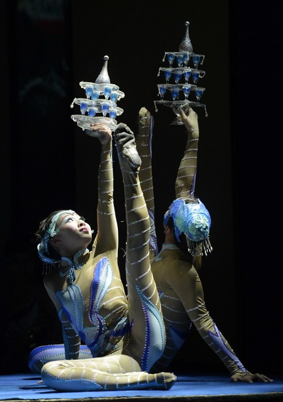 Splendid Circus at Beiteddine Festival
